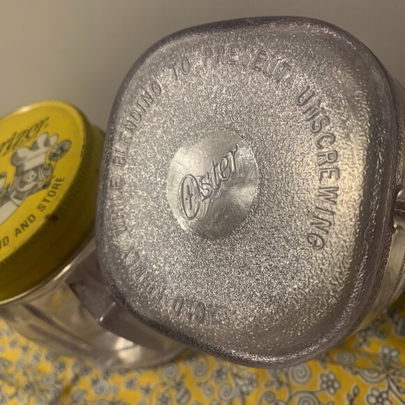 FOOD STORAGE - 2 Vintage Osterizer MINI BLEND jar plastic containers w/ handles - Picture 9 of 14